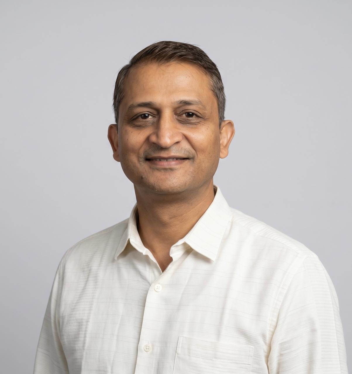  Gaurav Jain 